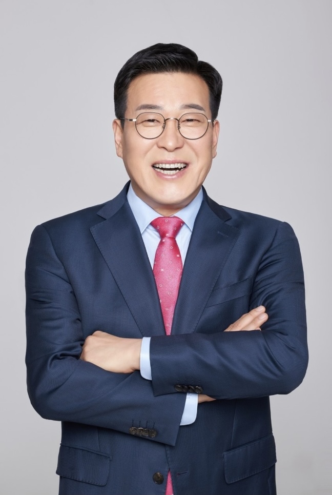 Don IK Choi